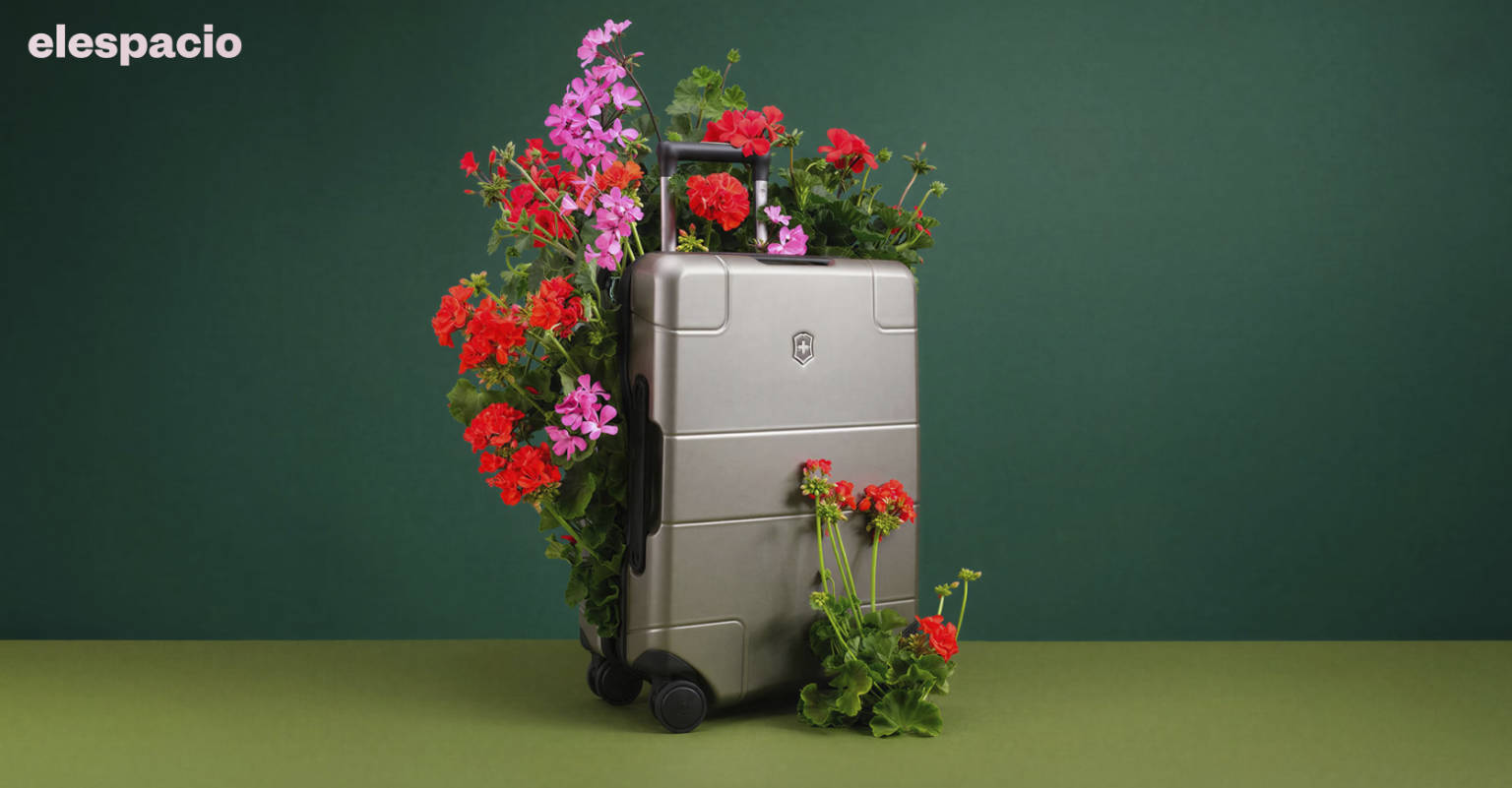 Campaña para Victorinox con producción en Modulab Barcelona - © Elespacio